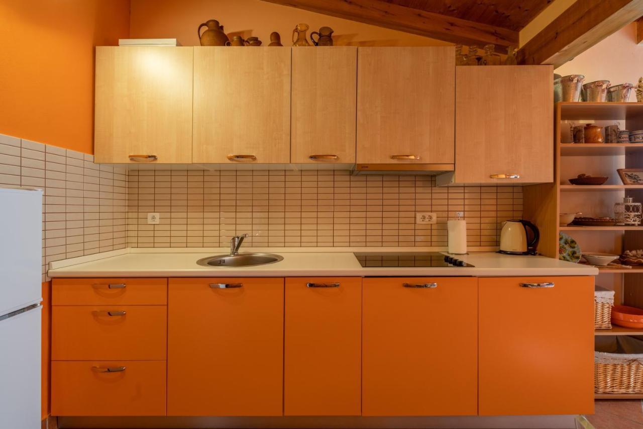 Apartment Orange 29 Ровинь Экстерьер фото