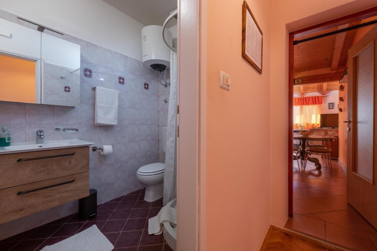 Apartment Orange 29 Ровинь Экстерьер фото